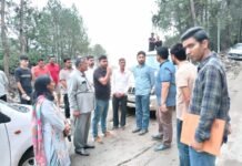 आपदा प्रभावित क्षेत्रों में सुविधाओं की बहाली युद्ध स्तर पर जारी है: डिप्टी कमिश्नर