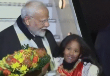 PM मोदी का नामीबिया में भव्य स्वागत, भारतीय समुदाय से की मुलाकात