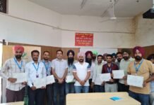 राष्ट्रीय प्रशिक्षण कार्यक्रम के तहत बी.एल.ओज़ की ट्रेनिंग