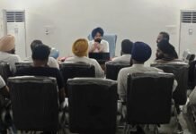 राज्य सरकार ने अब तक युवाओं को दीं 55,000 सरकारी नौकरियां – विधायक एडवोकेट अमरपाल सिंह विधायक एडवोकेट अमरपाल सिंह किशनकोट ने कहा कि पंजाब के मुख्यमंत्री श्री भगवंत सिंह मान के नेतृत्व वाली राज्य सरकार ने अब तक युवाओं को लगभग 55,000 सरकारी