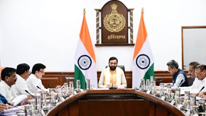 हरियाणा सरकार ने अधिसूचित किए अनुबंधित कर्मचारियों के नियम हजारों कर्मचारियों को मिली सेवा सुरक्षा