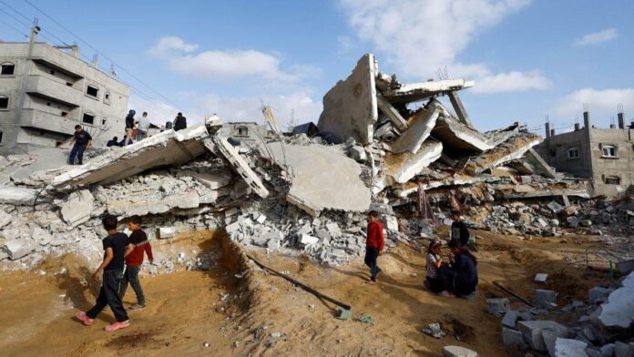14_04_2025-gaza_hospital_strike_23918169 गाज़ा अस्पताल हमले में कई पत्रकारों की मौ*त, युद्ध शुरू होने के बाद अब तक 192 की जान गई