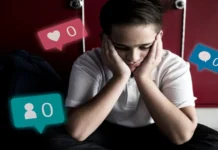 सोशल मीडिया और मेंटल हेल्थ: क्यों बढ़ रहा है तनाव और डिप्रेशन? सोशल मीडिया और मेंटल हेल्थ: क्यों बढ़ रहा है तनाव और डिप्रेशन?