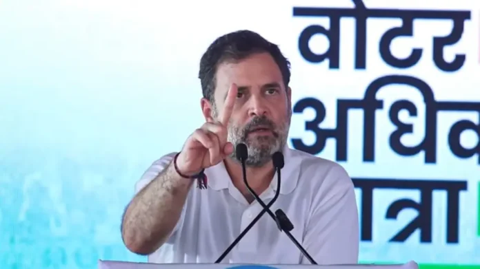 राहुल गांधी का बड़ा बयान: बिहार की जनसभा में बोला वो, जो चुनाव आयोग ने प्रेस कॉन्फ्रेंस में नहीं कहा