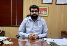 मंडी में 3 अगस्त को आयोजित होने वाली संघ लोक सेवा आयोग की सीएपीएफ परीक्षा सभी तैयारियां पूरी-एडीसी मंडी 421 परीक्षार्थी होंगे शामिल, बिना ई-एडमिट कार्ड नहीं मिलेगा प्रवेश जिला मुख्यालय मंडी में कल रविवार 3 अगस्त को संघ लोक सेवा आयोग द्वारा सेंट्रल आर्म्ड पुलिस फोर्सेज (सीएपीएफ) परीक्षा-2025 आयोजित की जाएगी।