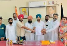 जिला योजना बोर्ड के चेयरमैन द्वारा सरकारी सीनियर सेकेंडरी स्कूल बल्लमगढ़ में मल्टी फंक्शनल शेड के लिए अनुदान जारी "शिक्षा क्रांति" के तहत पंजाब के मुख्यमंत्री श्री भगवंत सिंह मान के दिशा-निर्देशों के अनुसार सरकारी स्कूलों में बुनियादी सुविधाएं उपलब्ध कराने के लिए