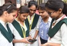 ICSE 10वीं-12वीं इम्प्रूवमेंट एग्जाम का रिजल्ट जारी, यहां चेक करें अपना स्कोर काउंसिल फॉर द इंडियन स्कूल सर्टिफिकेट एग्जामिनेशन (CISCE) ने आज, 1 अगस्त 2025 को कक्षा 10वीं (ICSE) और कक्षा 12वीं (ISC) की इम्प्रूवमेंट