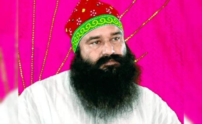 midrjqsg_ram-rahim-_625x300_13_August_24 राम रहीम को फिर मिली जेल से रिहाई: इस बार 40 दिन की पैरोल, लोग बोले– जब बार-बार छोड़ना ही है तो जेल में रखा क्यों है?