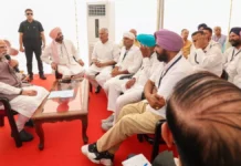 बाढ़ राहत पर नाराजगी: मांगे 13 हजार करोड़, केंद्र ने मंजूर किए सिर्फ 1,600 करोड़ बाढ़ राहत पर नाराजगी: मांगे 13 हजार करोड़, केंद्र ने मंजूर किए सिर्फ 1,600 करोड़