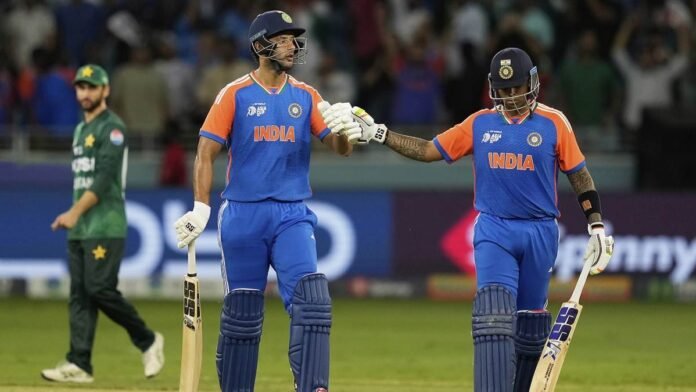 15_09_2025-skypak_24047306 12 खिलाड़ियों की आर-पार जंग: अभिषेक-हारिस और बुमराह-फरहान की भिड़ंत बनेगी सुपरहिट