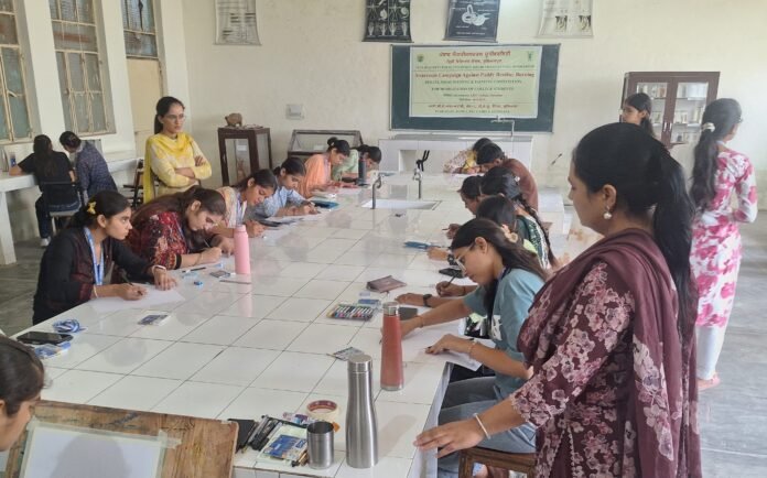 20250916_124320 पंजाब कृषि विश्वविद्यालय (पी.ए.यू.)-कृषि विज्ञान केंद्र, बाहोवाल द्वारा पी.ए.यू. फार्म सलाहकार सेवा केंद्र, गंगियां के सहयोग से स्वामी प्रेमानंद महाविद्यालय