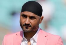 पंजाब क्रिकेटर को स्टेज-4 ब्रेन ट्यूमर, हरभजन ने BCCI व जनता से मदद मांगी पंजाब क्रिकेटर को स्टेज-4 ब्रेन ट्यूमर, हरभजन ने BCCI व जनता से मदद मांगी
