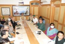 मुख्यमंत्री ने बारिश से हुए नुकसान की समीक्षा की राहत एवं पुनर्वास कार्यों में तेजी लाने के निर्देश दिए मुख्यमंत्री ठाकुर सुखविंद्र सिंह सुक्खू ने राज्य में पिछले 48 घंटों के दौरान हुई भारी वर्षा से हुए नुकसान की समीक्षा के लिए आज यहां आयोजित बैठक की अध्यक्षता की