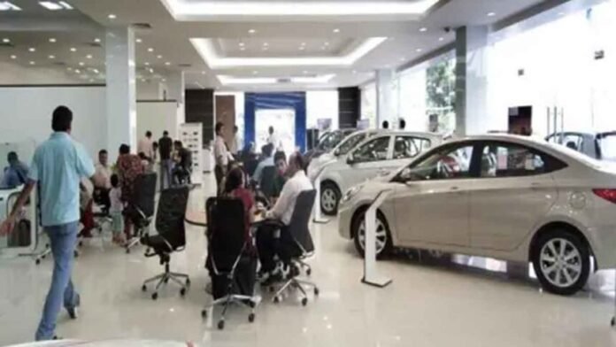 factrecorder आज से गाड़ियां सस्ती, 55 हजार में बाइक और 3.50 लाख में कार; जीएसटी कटौती से बड़ी राहत