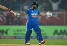 38 गेंदों में रिंकू सिंह का धमाल, 308 की स्ट्राइक रेट से जीता मैच 38 गेंदों में रिंकू सिंह का धमाल, 308 की स्ट्राइक रेट से जीता मैच