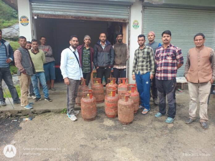 आपदा प्रभावित क्षेत्रों में एलपीजी