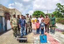 फाजिल्का स्वास्थ्य विभाग ने बाढ़ प्रभावित गांवों में मच्छरजनित व जलजनित रोगों से बचाव अभियान चलाया पंजाब सरकार और जिला प्रशासन के दिशा-निर्देशों के अनुसार, सिविल सर्जन फाजिल्का डॉ. राज कुमार की देखरेख में, सहायक सिविल सर्जन डॉ. रोहित गोयल