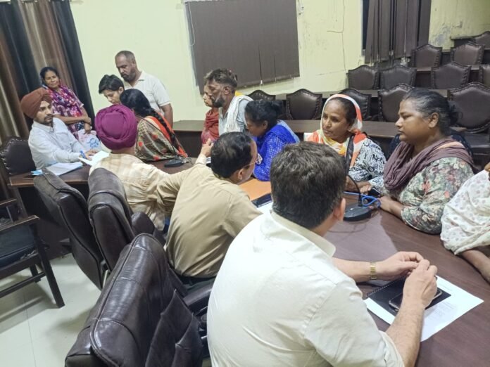 WhatsApp Image 2025-09-19 at 12.46.55_1d14906f A “Lok Kalyan Mela” (Public Welfare Fair) was organized at the Municipal Corporation, Batala, under the guidance of