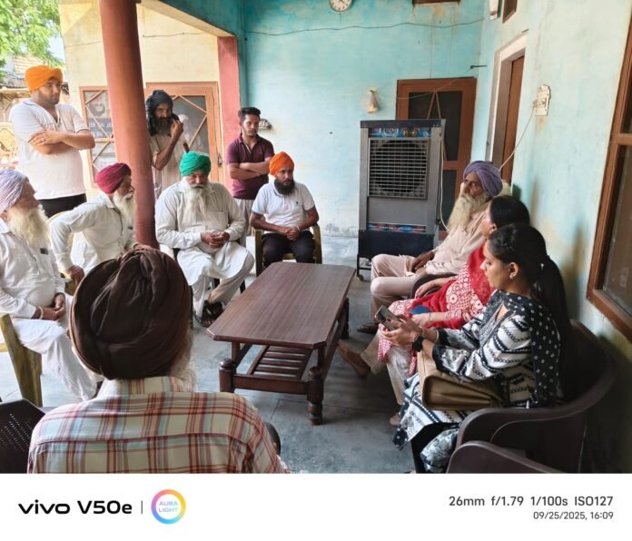 अमरगढ़ में किसानों को पराली प्रबंधन के प्रति किया गया जागरूक