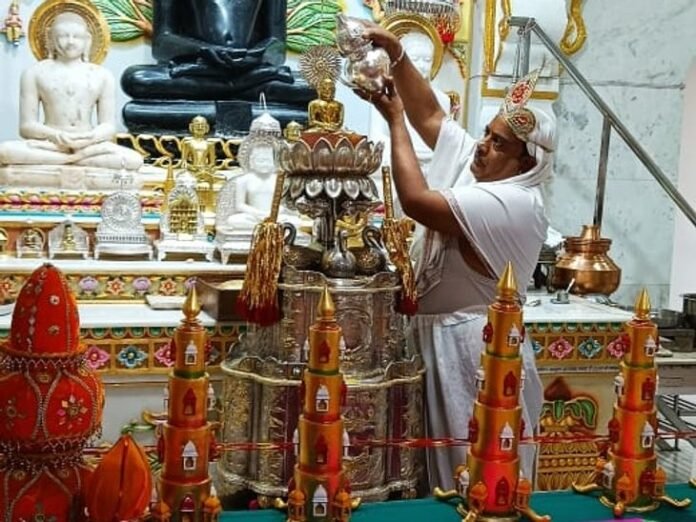 aafd26fb-0101-4f9e-8bd0-9bbac6cb62b1_1695466334932 चंडीगढ़ सेक्टर-27B जैन मंदिर में दशलक्षण पर्व का पंचम दिवस ‘उत्तम सत्य धर्म’ श्रद्धा व उत्साह से मनाया गया