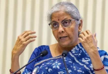 वित्त मंत्री निर्मला सीतारमण का कांग्रेस पर निशाना: “अपने समय में जीएसटी को असंभव मानते थे”