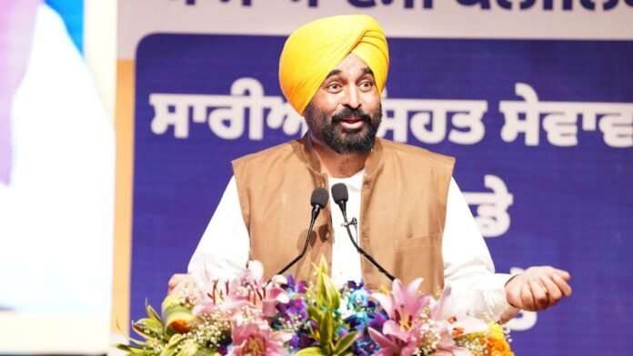 03_08_2025-maan_1_24002750 4.20 करोड़ मरीजों को इलाज, रोज़ 73,000 को मुफ्त सेवा-मान सरकार के 881 आम आदमी क्लिनिकों की शानदार कामयाबी