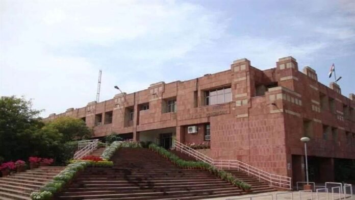 जेएनयू छात्रसंघ चुनाव: 20 उम्मीदवार मैदान में, सेंट्रल पैनल में 30% महिला प्रत्याशी
