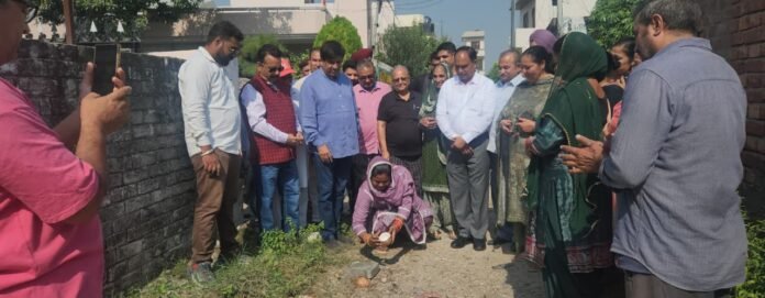 5dd8862c-f34e-4fa1-869d-9f49ba4fef6a विधायक ज़िम्पा ने करवाया वार्ड नंबर