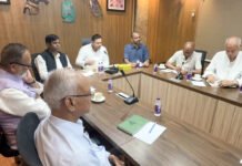 फाइनल राउंड से पहले महागठबंधन कैसे कर रहा है डैमेज कंट्रोल? 5 अहम बातें फाइनल राउंड से पहले महागठबंधन कैसे कर रहा है डैमेज कंट्रोल? 5 अहम बातें