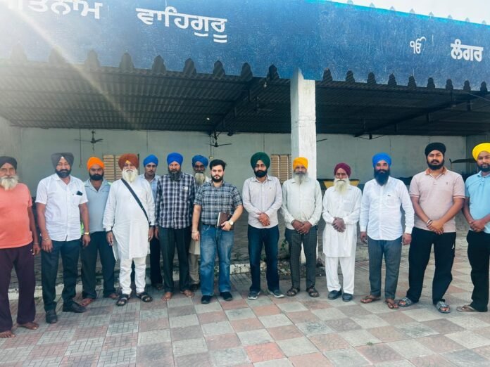 डिप्टी कमिश्नर श्री दलविंदरजीत सिंह के दिशा-निर्देशों तहत जिले भर में किसानों को फसल अवशेष को आग न लगाने के लिए जागरूक किया जा रहा है। इसी