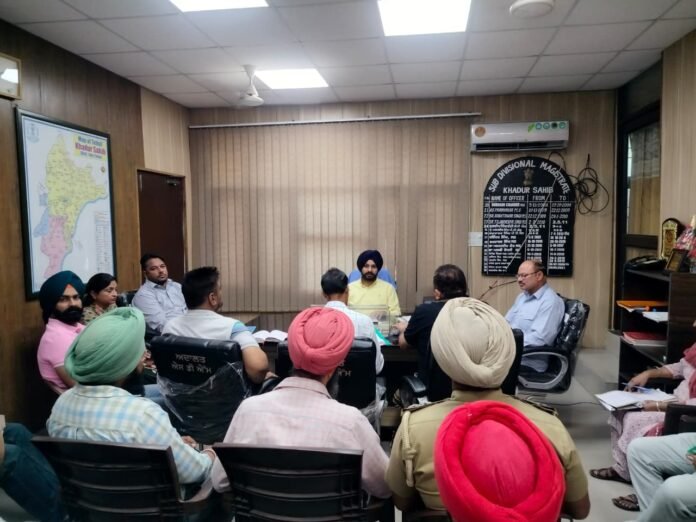 Under the directions of Deputy Commissioner Tarn Tarn Mr. Rahul, IAS, a meeting was held with the Block Nodal Incharge