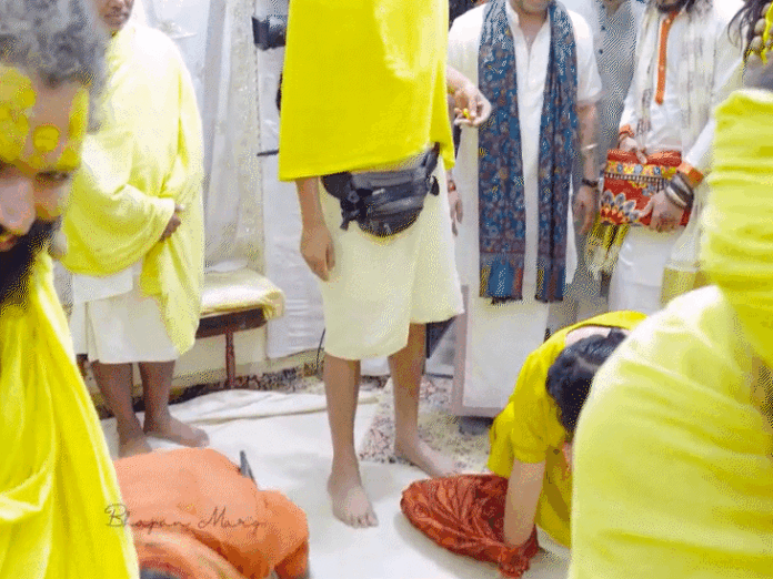 in3-1_1760444681 बागेश्वर धाम के धीरेंद्र शास्त्री ने प्रेमानंद महाराज से की मुलाकात, वृंदावन दर्शन के बाद मायाजाल को लेकर दिया जवाब