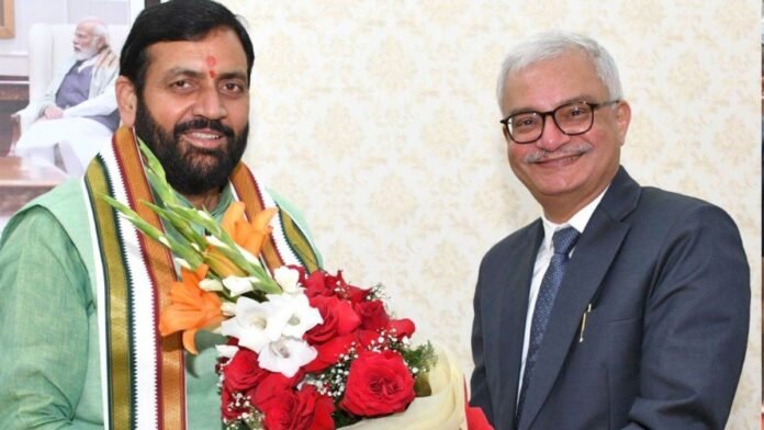 हरियाणा के मुख्य सचिव ने की बैंकिंग प्रगति की समीक्षा ऋण वितरण में तेजी लाने के दिए निर्देश