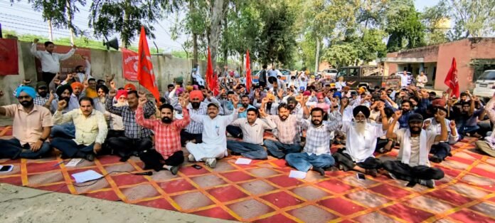 The Punjab government staged a protest demonstration against the land and the central government's Electricity Bill-2025,