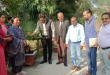 Awareness camp organized at Gandhi School under the ‘Every Friday – Fight Dengue’ campaign Awareness camp organized at