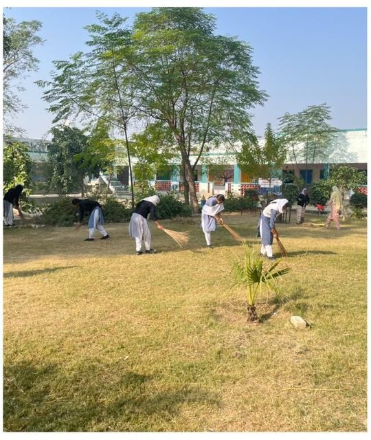 factrecorder Punjab Desk: To highlight the spirit of national service among the students at P.M.Shri Government Senior Secondary School, Akkanwali