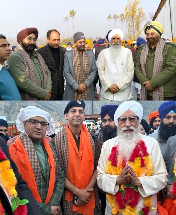 नौवें पातशाह श्री गुरु तेग़ बहादुर साहिब जी के 350वें शहीदी दिवस उपलक्ष्य में जम्मू-कश्मीर की राजधानी श्रीनगर स्थित गुरुद्वारा पातशाही छेवीं से आरंभ