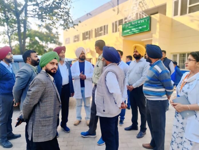 WhatsApp Image 2025-11-18 at 1.15.40 PM (1) Director ESI Dr. Anil Goyal reviewed the health arrangements made at PHC Kiratpur Sahib in view of the 350th martyrdom
