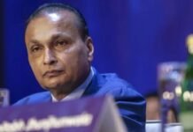 ईडी की बड़ी कार्रवाई: मनी लॉन्ड्रिंग केस में अनिल अंबानी के ठिकानों समेत 3,084 करोड़ की संपत्तियां कुर्क ईडी की बड़ी कार्रवाई: मनी लॉन्ड्रिंग केस में अनिल अंबानी के ठिकानों समेत 3,084 करोड़ की संपत्तियां कुर्क