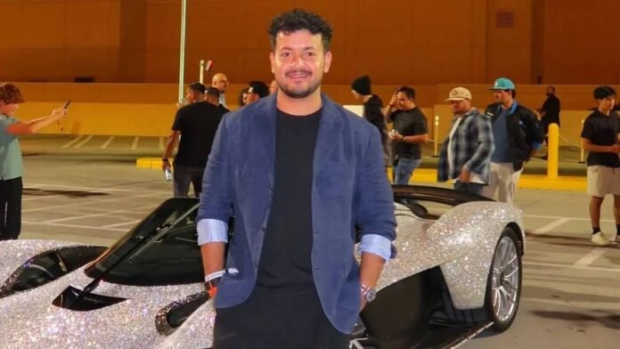 सोशल मीडिया और ट्रैवल की दुनिया में मशहूर फोटोग्राफ़र और इन्फ्लुएंसर अनुनय सूद का निधन हो गया है। केवल 32 साल की उम्र में उनका