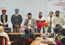 पंचायते मज़बूत होती हैं, तो गाँव अपने आप आगे बढ़ते