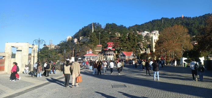 factrecorder हिमाचल में बढ़ी सर्दी: 28 जगह न्यूनतम तापमान 10° से नीचे, शिमला में भी ठंड तेज—कई दिन साफ रहेगा मौसम