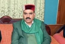 नशे के साथ भतीजा गिरफ्तार, भाजपा विधायक ने एसपी पर जताया गुस्सा — जानिए पूरा मामला