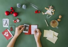 Christmas Card Day 2025: 9 दिसंबर को क्यों मनाया जाता है क्रिसमस कार्ड डे? जानें इसका इतिहास, महत्व और मनाने का तरीका Christmas Card Day 2025: 9 दिसंबर को क्यों मनाया जाता है क्रिसमस कार्ड डे? जानें इसका इतिहास, महत्व और मनाने का तरीका