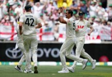 AUS vs ENG Ashes Live: मिचेल स्टार्क का कहर, पहले ओवर में ही इंग्लैंड को दो बड़े झटके AUS vs ENG Ashes Live: मिचेल स्टार्क का कहर, पहले ओवर में ही इंग्लैंड को दो बड़े झटके