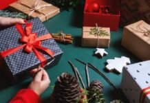 Christmas 2025 Gift Ideas: दोस्त, परिवार और बच्चों के लिए परफेक्ट गिफ्ट्स, जश्न में भर देंगी खुशियां Christmas 2025 Gift Ideas: दोस्त, परिवार और बच्चों के लिए परफेक्ट गिफ्ट्स, जश्न में भर देंगी खुशियां