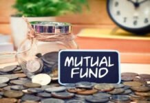 25 साल में निवेश की तस्वीर बदली: म्यूचुअल फंड इंडस्ट्री का खजाना ₹80 लाख करोड़ के पार भारतीय म्यूचुअल फंड इंडस्ट्री ने पिछले 25 वर्षों में ऐतिहासिक छलांग लगाते हुए निवेश की दुनिया की तस्वीर ही बदल दी है। साल