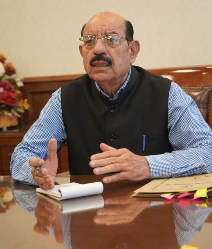 factrecorder किसान नए बाग लगाने के लिए 40 प्रतिशत तक सब्सिडी प्राप्त कर सकते हैं: मोहिंदर भगत