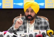 मान सरकार एक्शन में: 328 पावन स्वरूपों की गुमशुदगी मामले में 9 साल बाद पहली FIR दर्ज मान सरकार एक्शन में: 328 पावन स्वरूपों की गुमशुदगी मामले में 9 साल बाद पहली FIR दर्ज