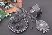 चांदी ने फिर लगाई लंबी छलांग, सोने में भी तेज़ी, जानिए लेटेस्ट रेट चांदी ने फिर लगाई लंबी छलांग, सोने में भी तेज़ी, जानिए लेटेस्ट रेट